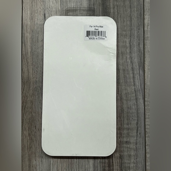 Red IPhone 14 Pro Max silicone phone case, NWOT - Picture 2 of 4